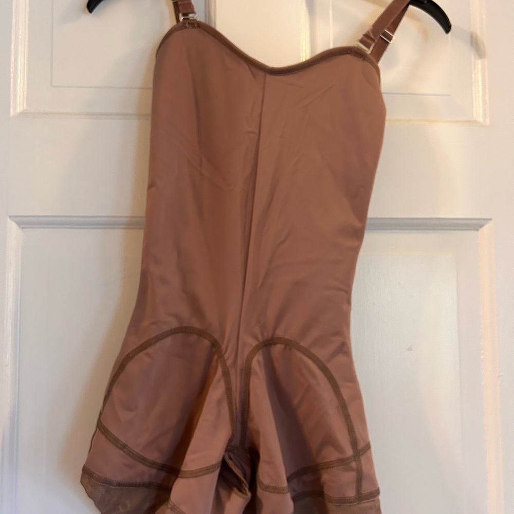 Chic Tan Sleeveless Bodysuit
